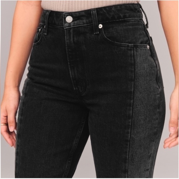 Abercrombie & Fitch The Mom High Rise Curve Love Black Jeans - Picture 4 of 7